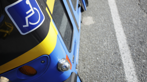 Particolare di uno scuolabus