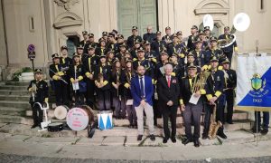 banda musicale con il sindaco
